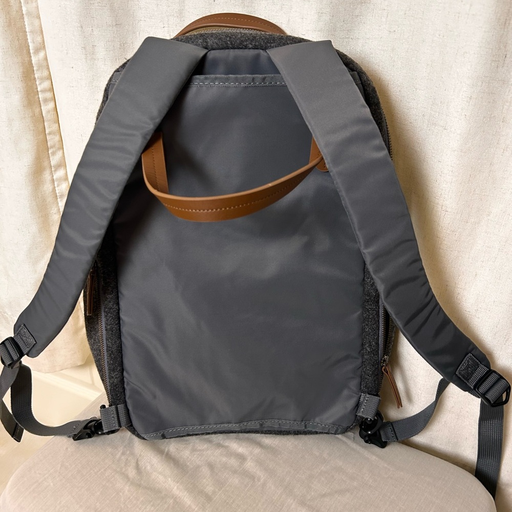 Epic Computer Backpack Bag With Tan Strap Handles. - image 4